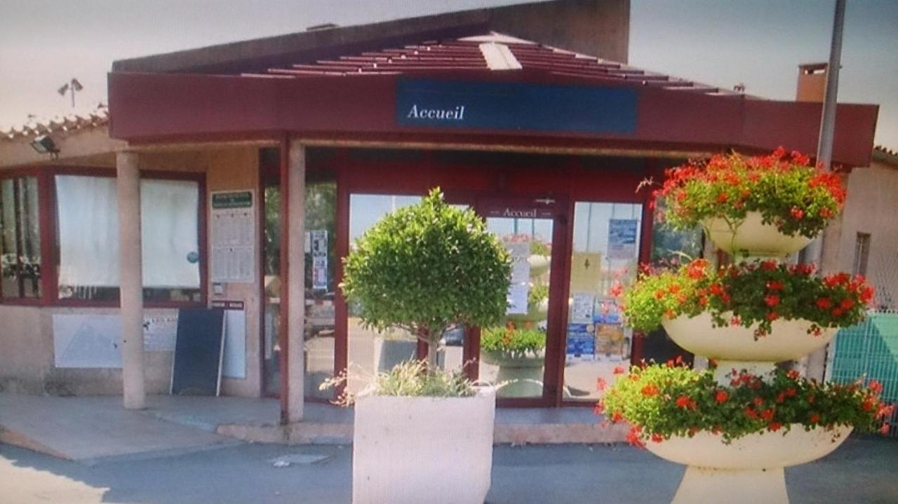 Mobilhome Agreable Sans Draps Ni Serviettes ポール・ラ・ヌーヴェル エクステリア 写真